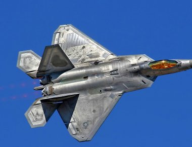 RIAT 2017: Δείτε την επίδειξη του F-22A Raptor
